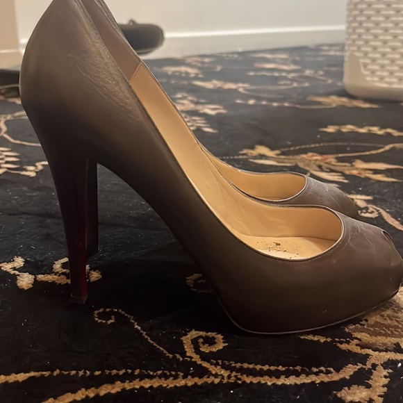 2006 Very Privé Christian Louboutin - Picture 3 of 5